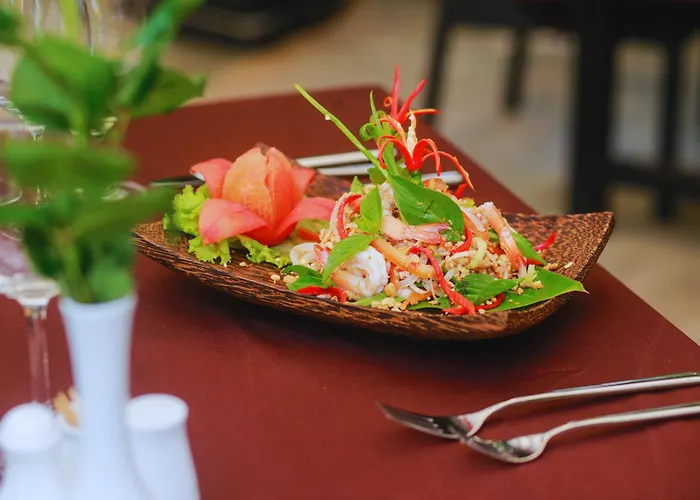 Angkor 27 Nocleg ze śniadaniem 4*